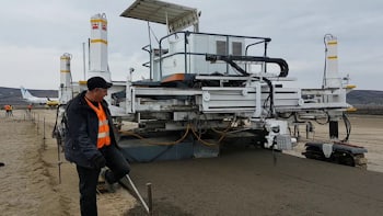 Аренда бетоноукладчика TEREX SF 2204